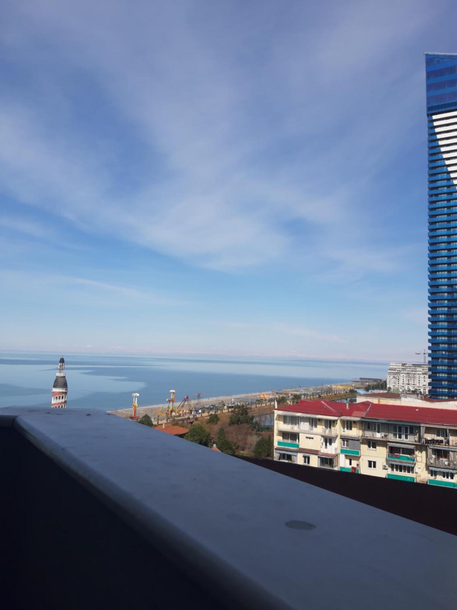 Апартаменты "Best Holiday" In Orbi Sea Towers Батуми Экстерьер фото